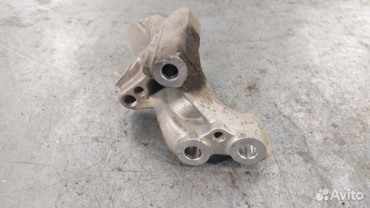 Кронштейн кпп Honda Insight ZE2 LDA 02.2009