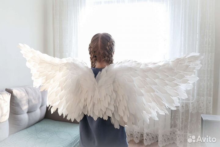 Крылья ангела белые