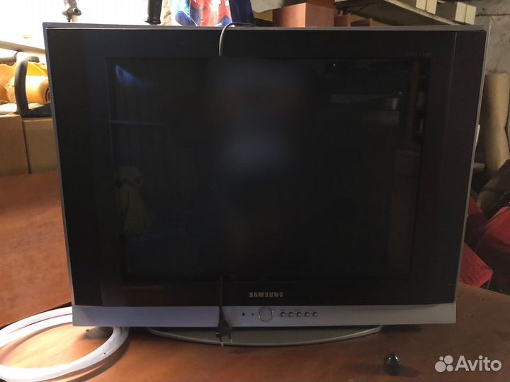 Телевизор samsung by