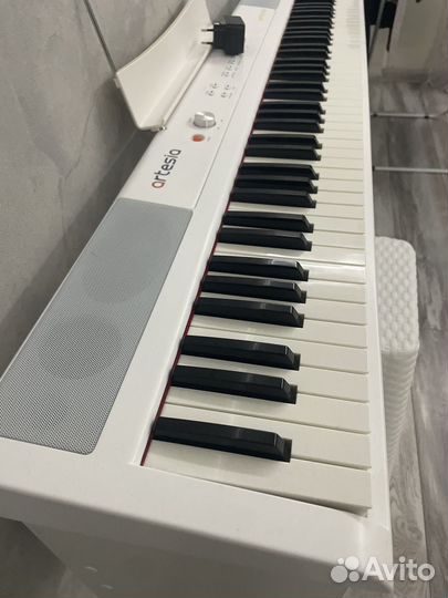 Цифровое фортепиано artesio