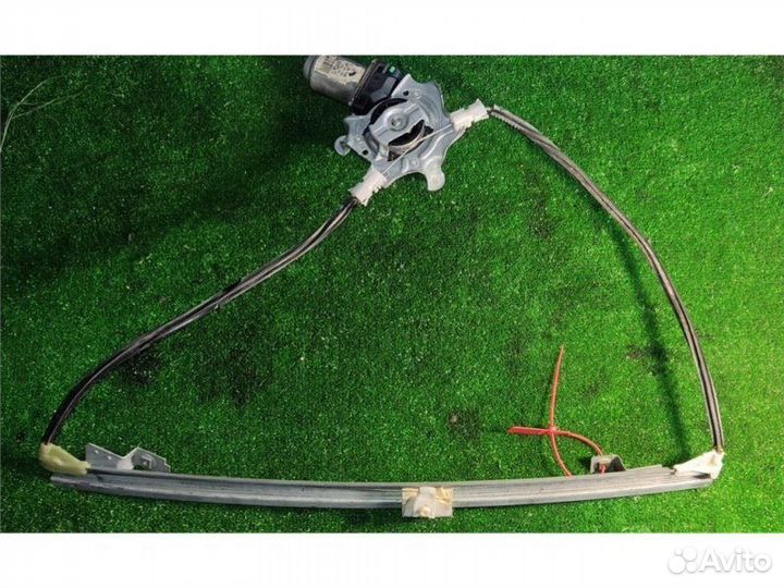 Стеклоподъемник передний правый Renault Scenic 1.9