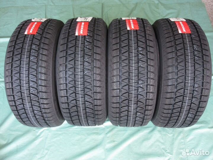 Bridgestone Blizzak DM-V3 245/75 R16 129