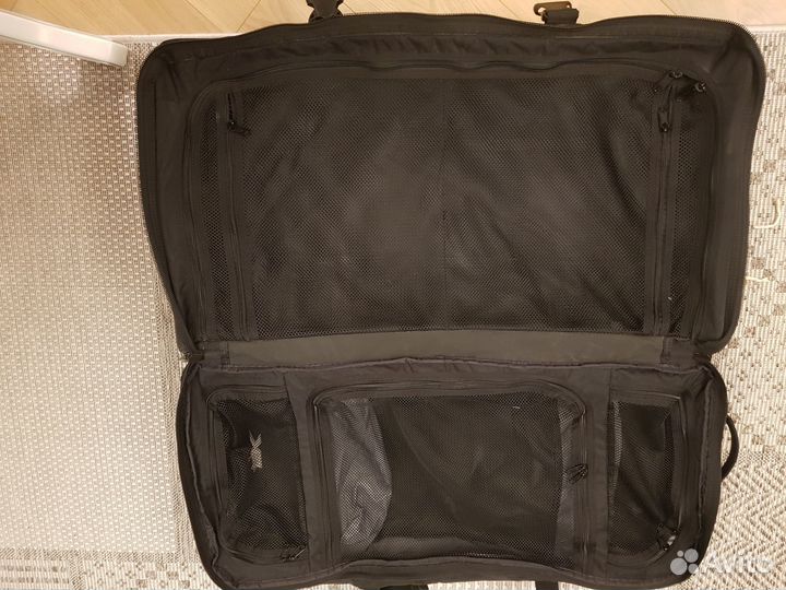 Чемодан dakine split 100l