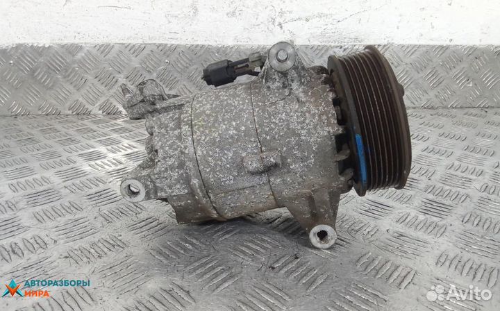 Компрессор кондиционера Nissan Qashqai 2008