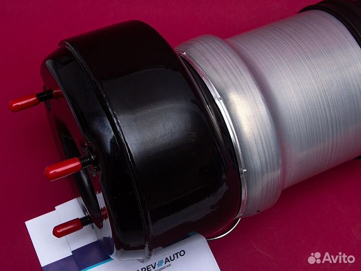 Задний баллон на Mercedes W216 CL-class