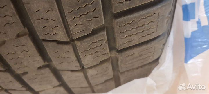 Dunlop Graspic DS3 215/50 R17