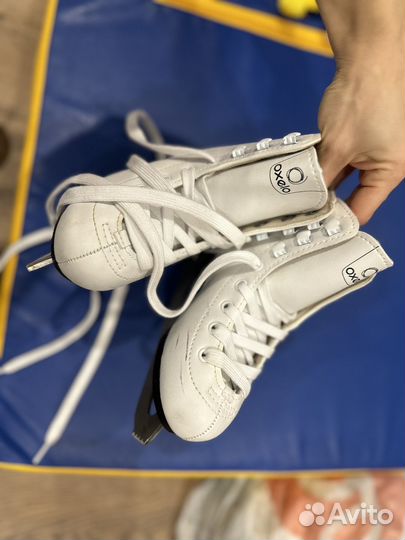 Коньки фигурные 28 декатлон