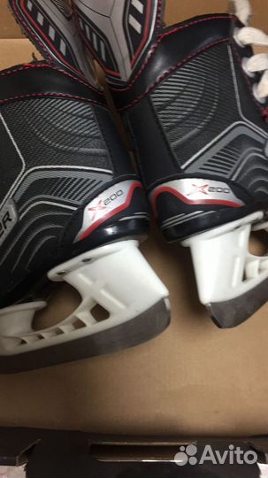 Хоккейные коньки bauer X 200 Y 9