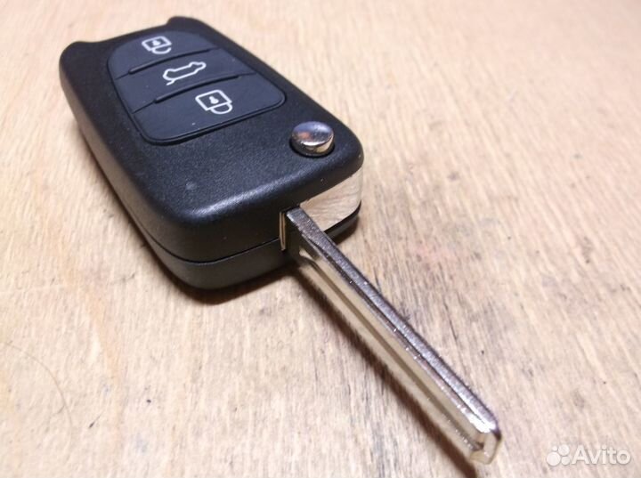 95430-2L650 Hyundai I30 выкидной чип ключ 3 кнопки