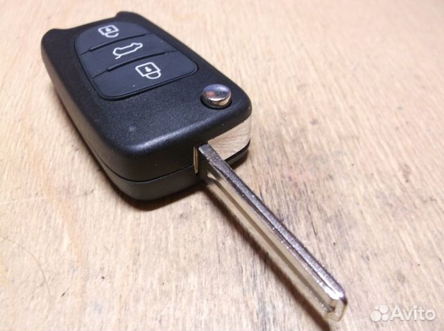 95430-2L650 Hyundai I30 выкидной чип ключ 3 кнопки