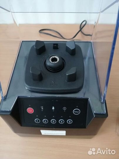 Блендер с колпаком JAU-850