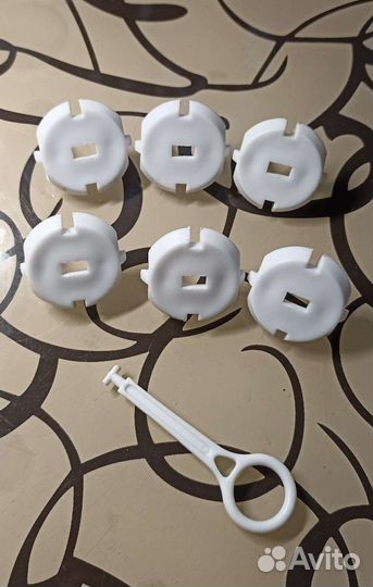 Защита на розетки для детей