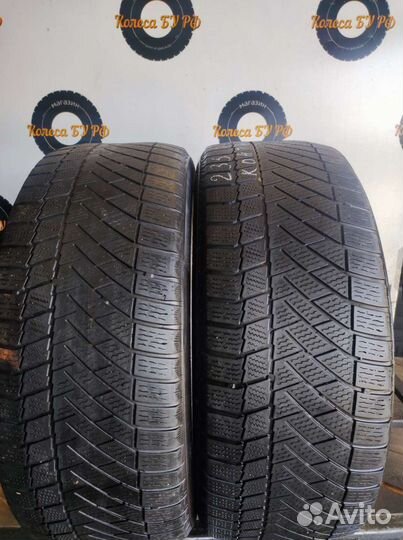 Continental ContiVikingContact 6 235/50 R19 103T
