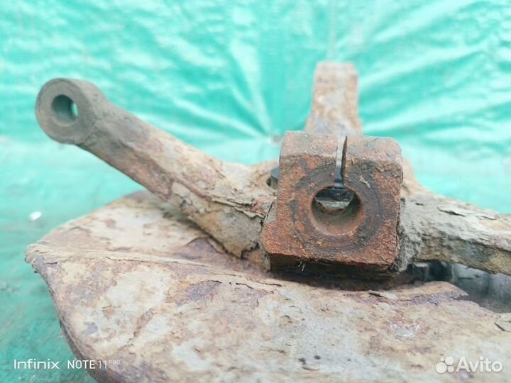 Кулак передний левый Daewoo Matiz 2007 г