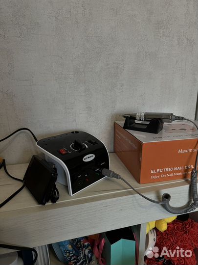 Машинка для аппаратного маникюра