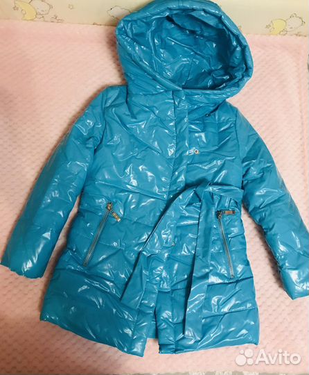 Курточка для девочки на 6-7 лет