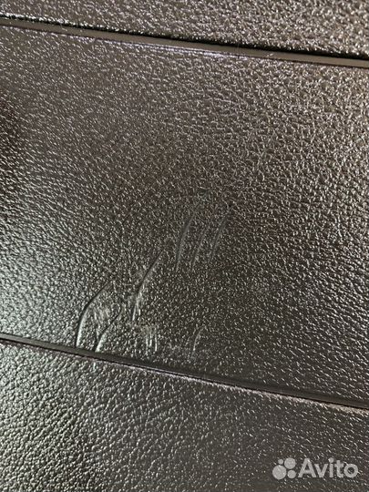 Обшивка двери багажника Ford Focus III