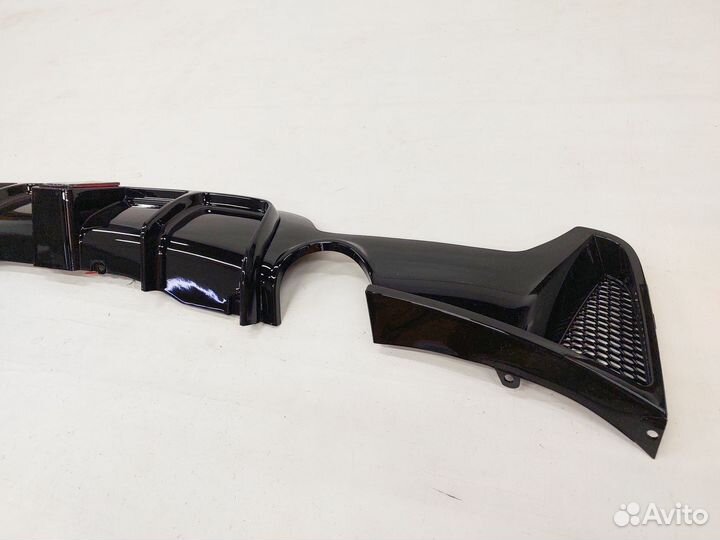 Bmw f32 f36 диффузор с фонарем LED