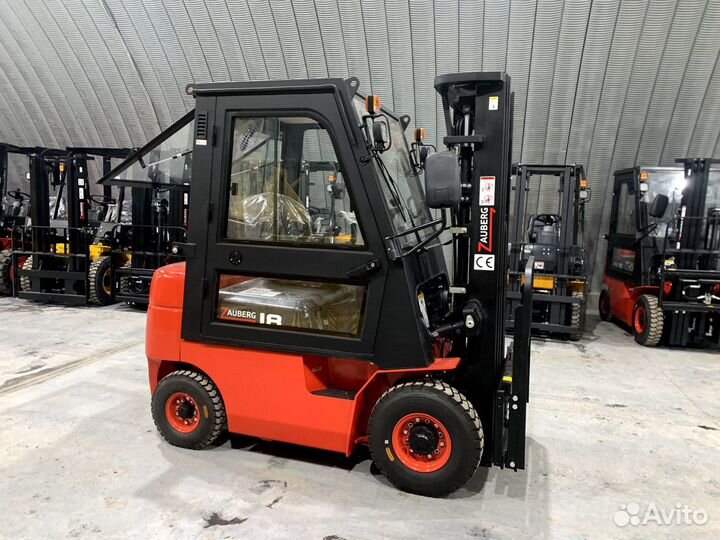 Дизельный вилочный погрузчик Zauberg DS18-I