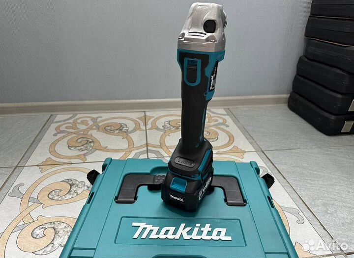 Аккумуляторная болгарка Makita 125мм (Арт.17891)