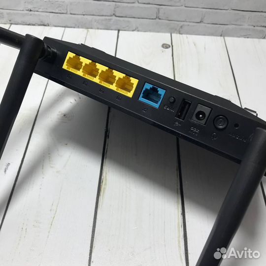 Wi-Fi роутер Asus RT-AC1200 Б\У