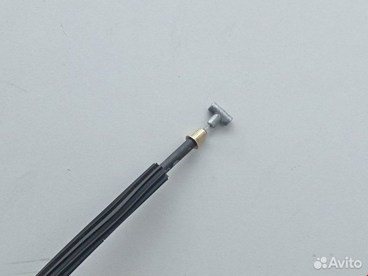 Замок двери передней правой Skoda Fabia