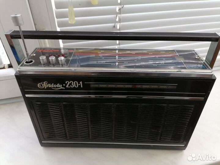 Радиоприёмник VEF Spidola 230-1 СССР