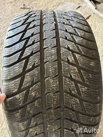 Nokian Tyres WR SUV 3 275/45 R21 и 315/40 R21 111W