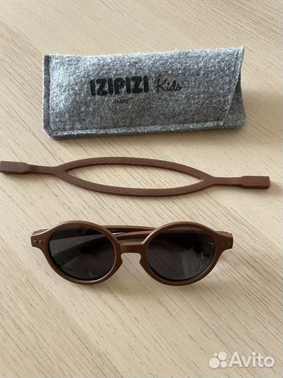 Детские солнечные очки Izipizi