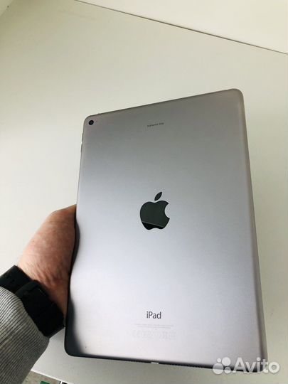 iPad Air 2 16gb отличный,без ремонтов,95 акб