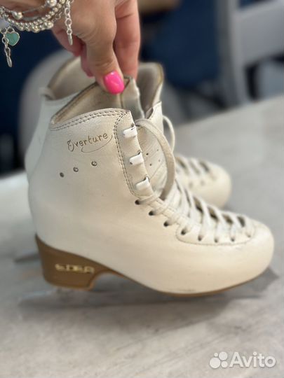 Коньки фигурные Edea overture 200