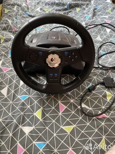 Игровой руль logitech