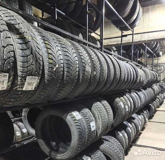 Roadstone Winguard Ice 225/65 R17 103T