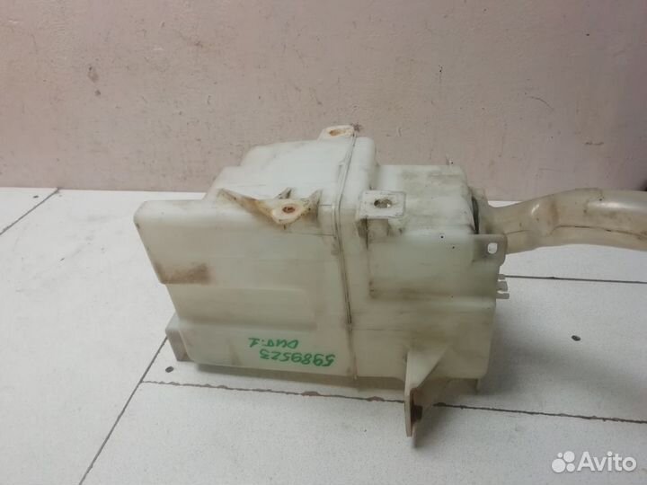 Бачок омывателя MN159292