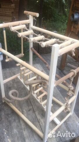 Игровой стенд для попугая