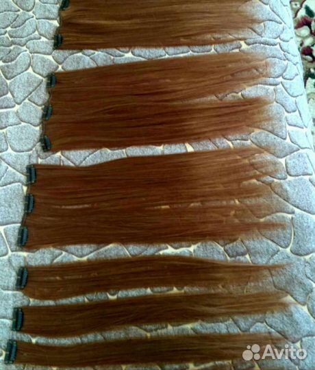 Волосы на заколках