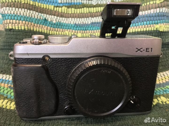 Fujifilm X-E1 серебро