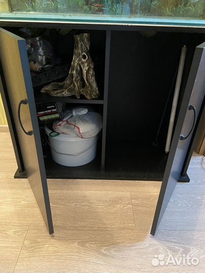 Аквариум с тумбой 200 литров
