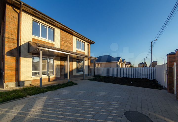 Таунхаус 131 м² на участке 2,5 сот.