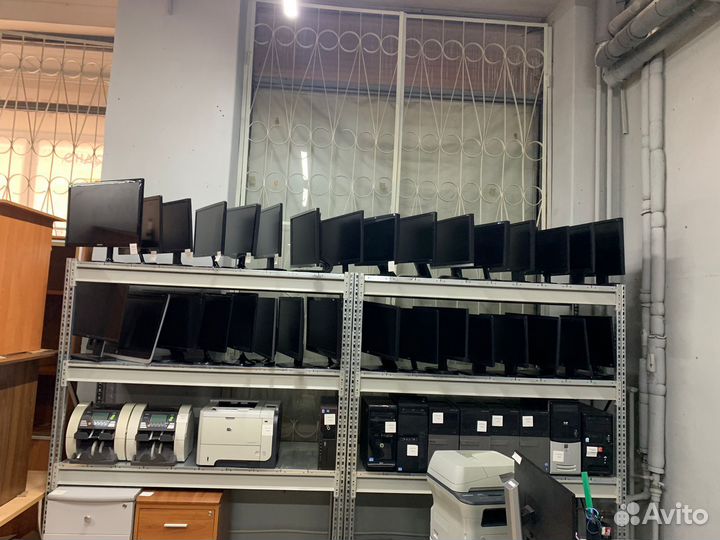 Мониторы в наличии