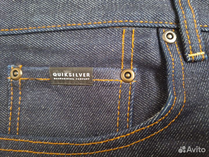 Джинсы Quicksilver