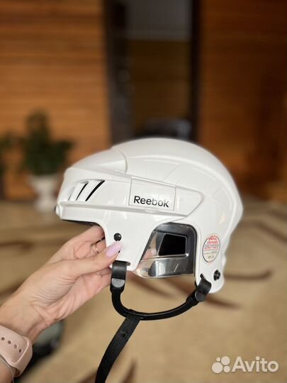 Хоккейный шлем reebok