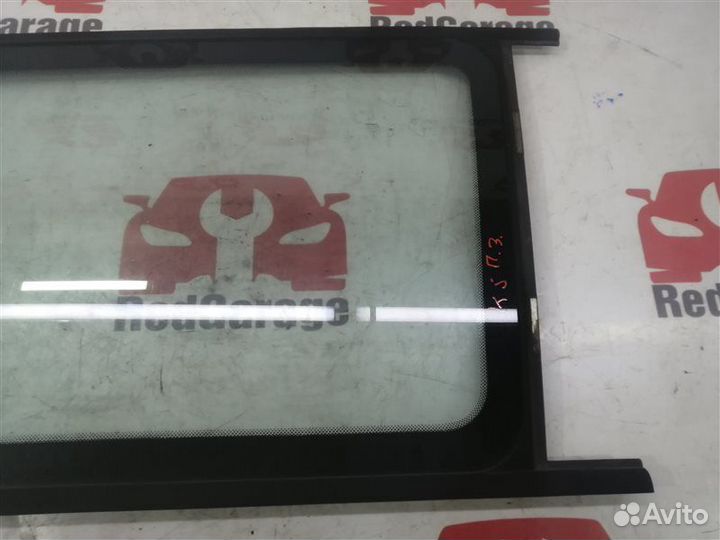 Стекло багажника заднее правое Ssang Yong Korando