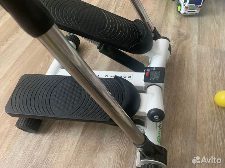 Тренажер степпер GymBit (скандинавская ходьба)