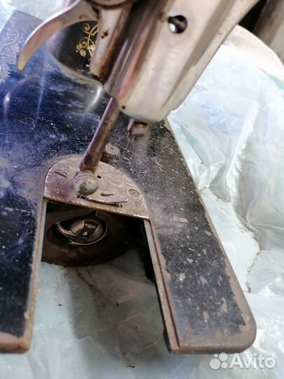 Машинка швейная раритетная Зингер