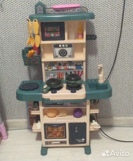 Детская игровая кухня с водой,светом.звук.Новая