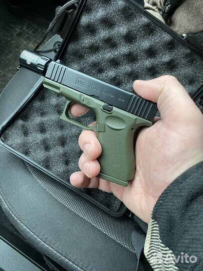 Пистолет турбо зажигалка Glock 17 зеленый