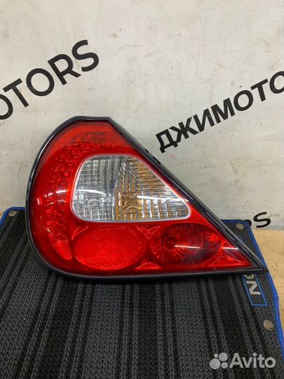 Фонарь задний левый Jaguar XJ AJ30 дефект