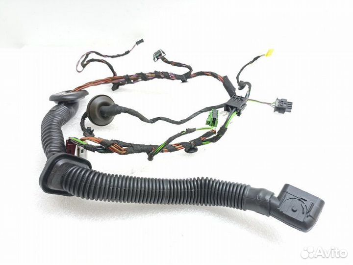 Проводка двери задняя левая Mercedes-Benz E-Class