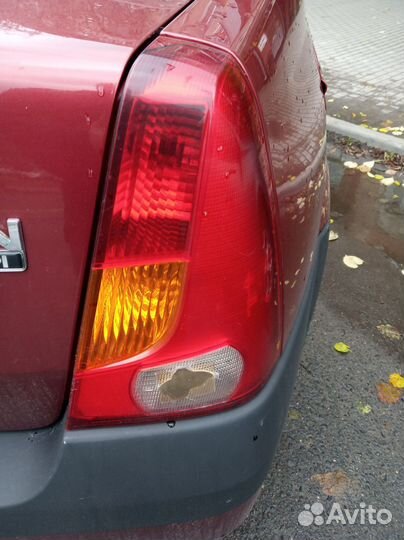 Задний фонарь